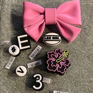 Pink girl lax flowers jibbitz charms croc